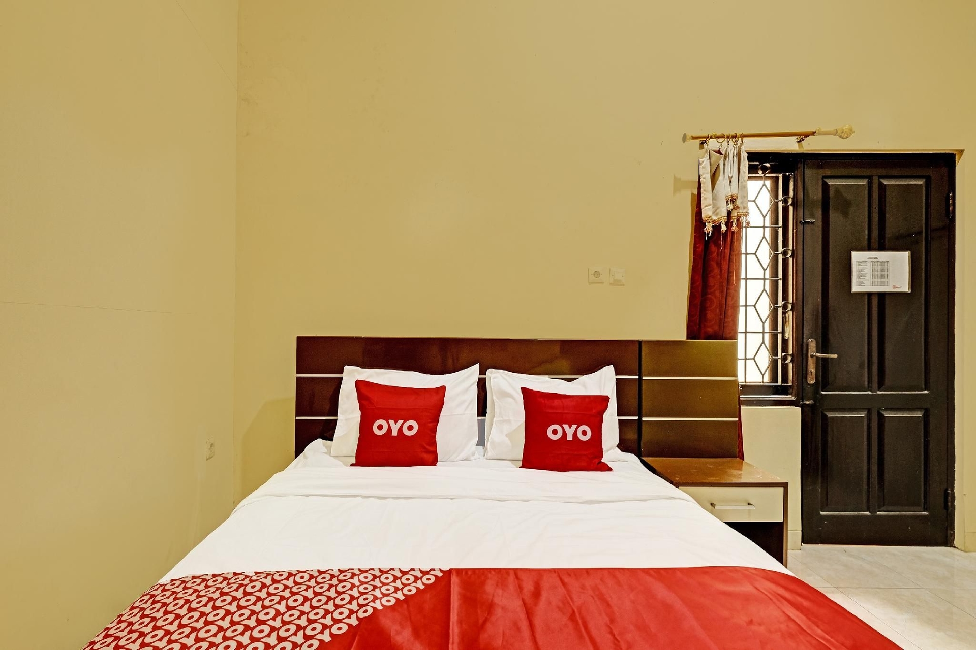 OYO 91522 Candi Gebang Guesthouse1