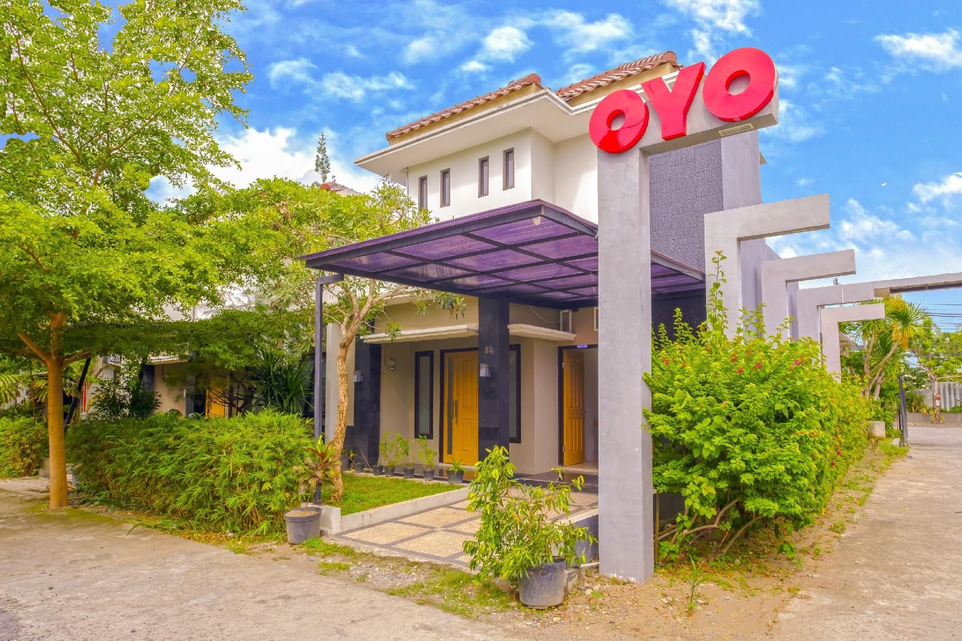 OYO 2284 Grand Villa Meninting OYO 2284 Grand Villa Meninting