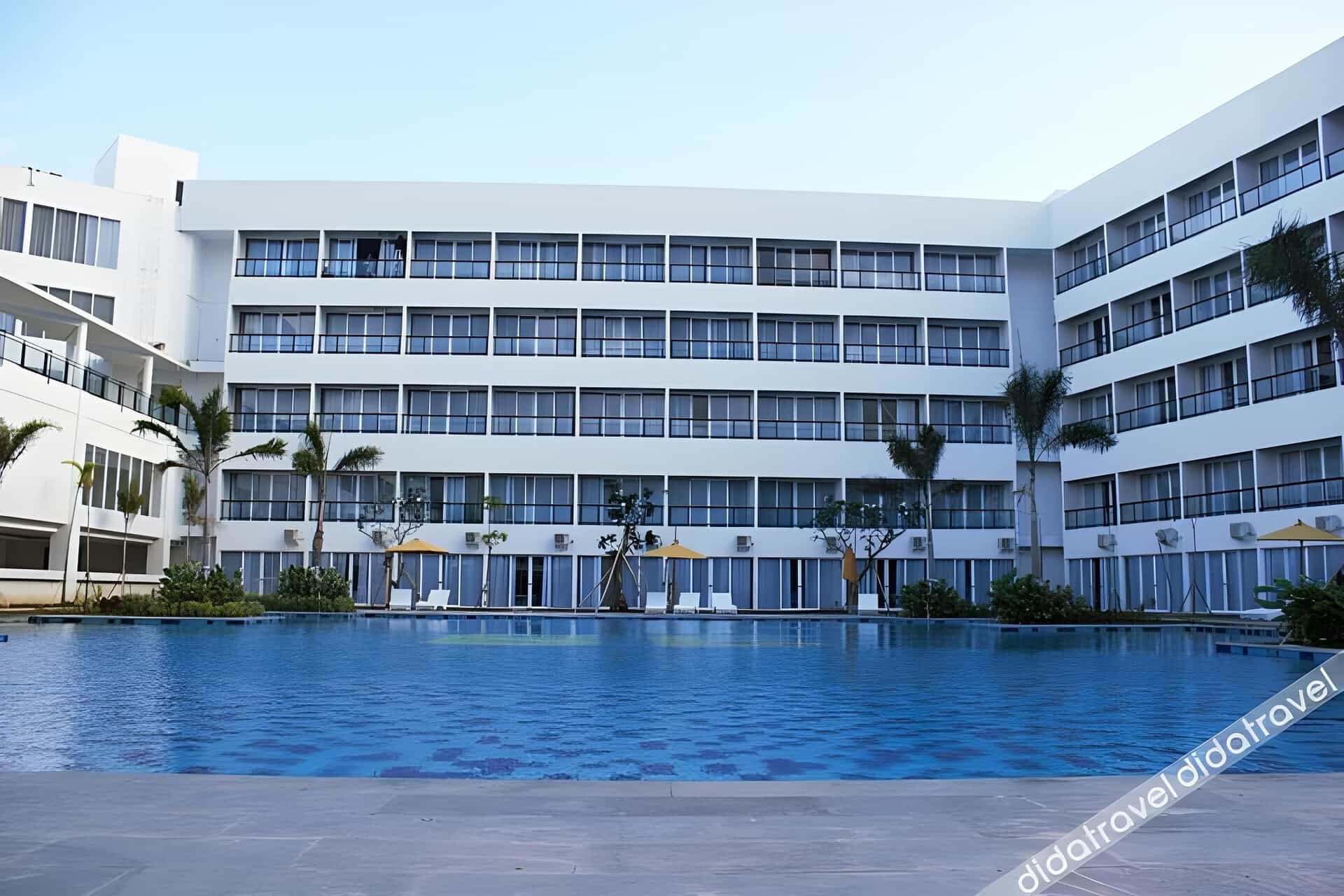 โรงแรม ราชา กูตา มันดาลิกา รีสอร์ต & คอนเวนชัน โรงแรม ราชา กูตา มันดาลิกา รีสอร์ต & คอนเวนชัน