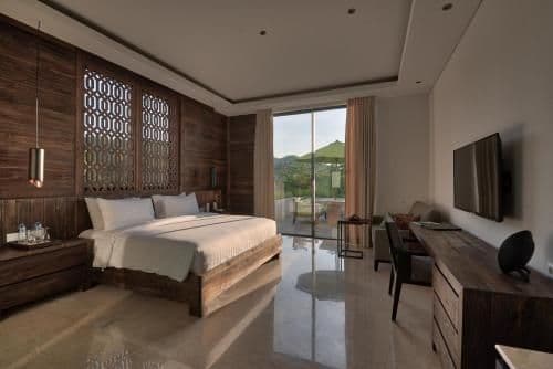 Deluxe Double Room with Balcony
