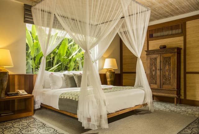 Santai Suite with Garden View