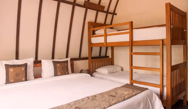 Sea View Poolside Bungalow with Extra Bunk Bed