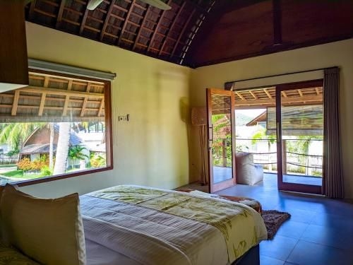 เดอะคลับ วิลล่า ลอมบอก (The Club Villas Lombok)4