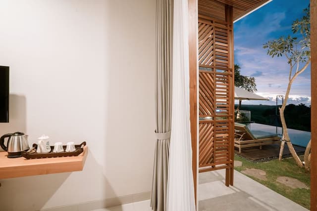 Deluxe Double Room, Pool View