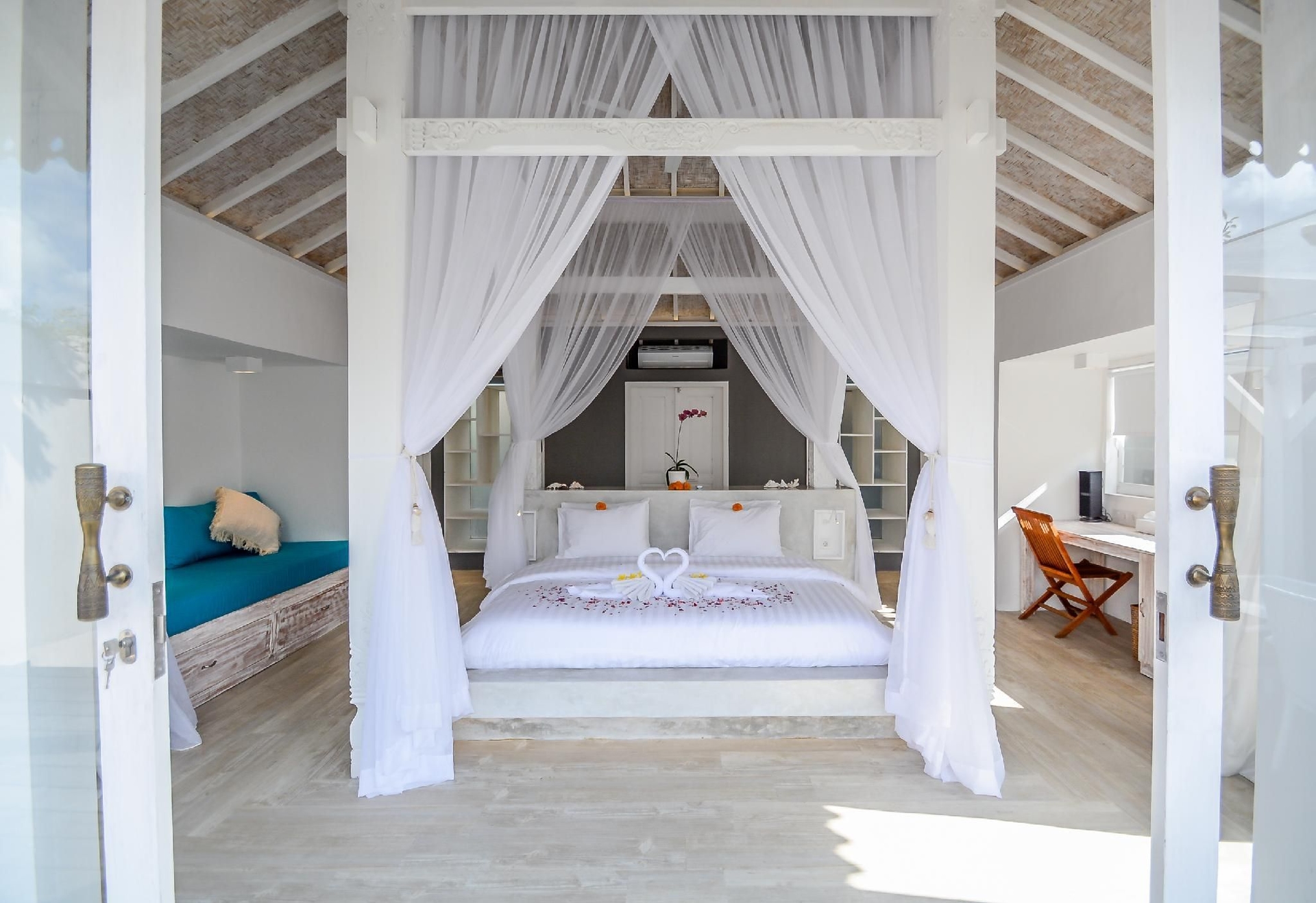 มาฮิ มาฮิ วิลลา แอนด์ สวีท (Mahi Mahi Villa and Suites)3