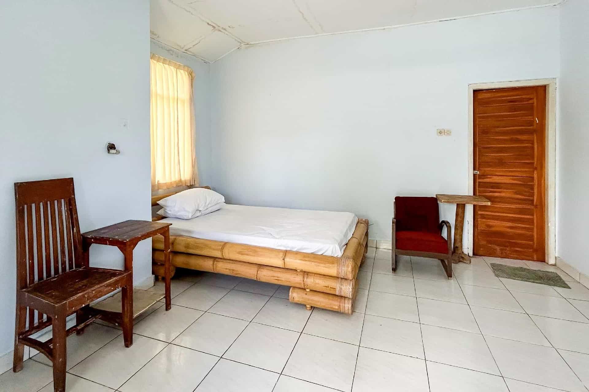 Hepi Bungalow Lovina Mitra RedDoorz Hepi Bungalow Lovina Mitra RedDoorz