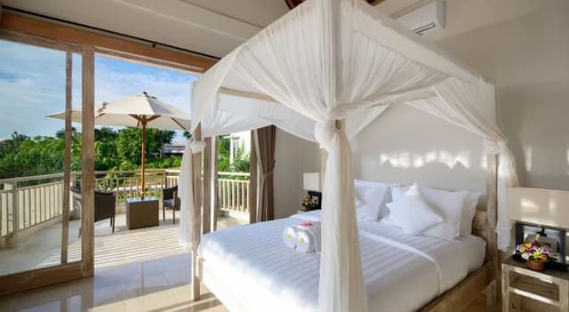 Five-Bedroom Luxury Pool Villa