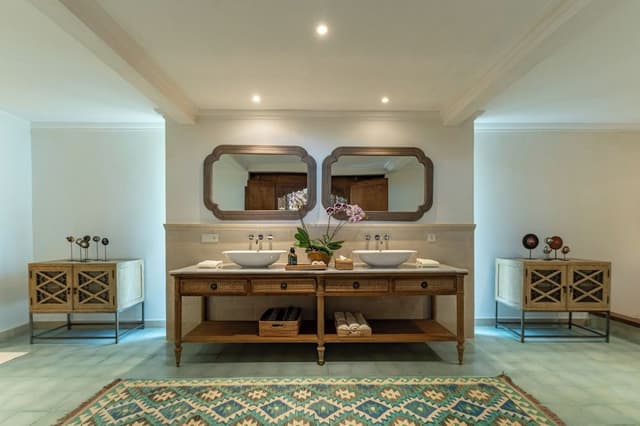 Insakan Suite