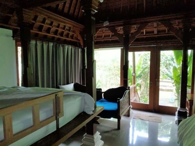 Deluxe Room, Multiple Beds, Non Smoking, Garden View