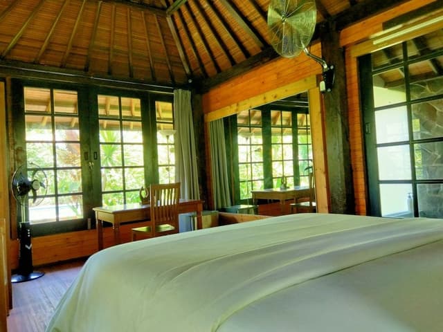 Honeymoon Single Room, 1 Bedroom, Courtyard View, Poolside