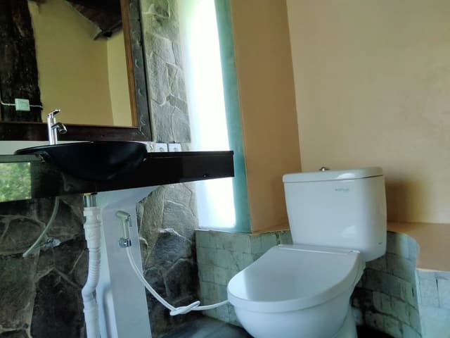 Honeymoon Single Room, 1 Bedroom, Courtyard View, Poolside