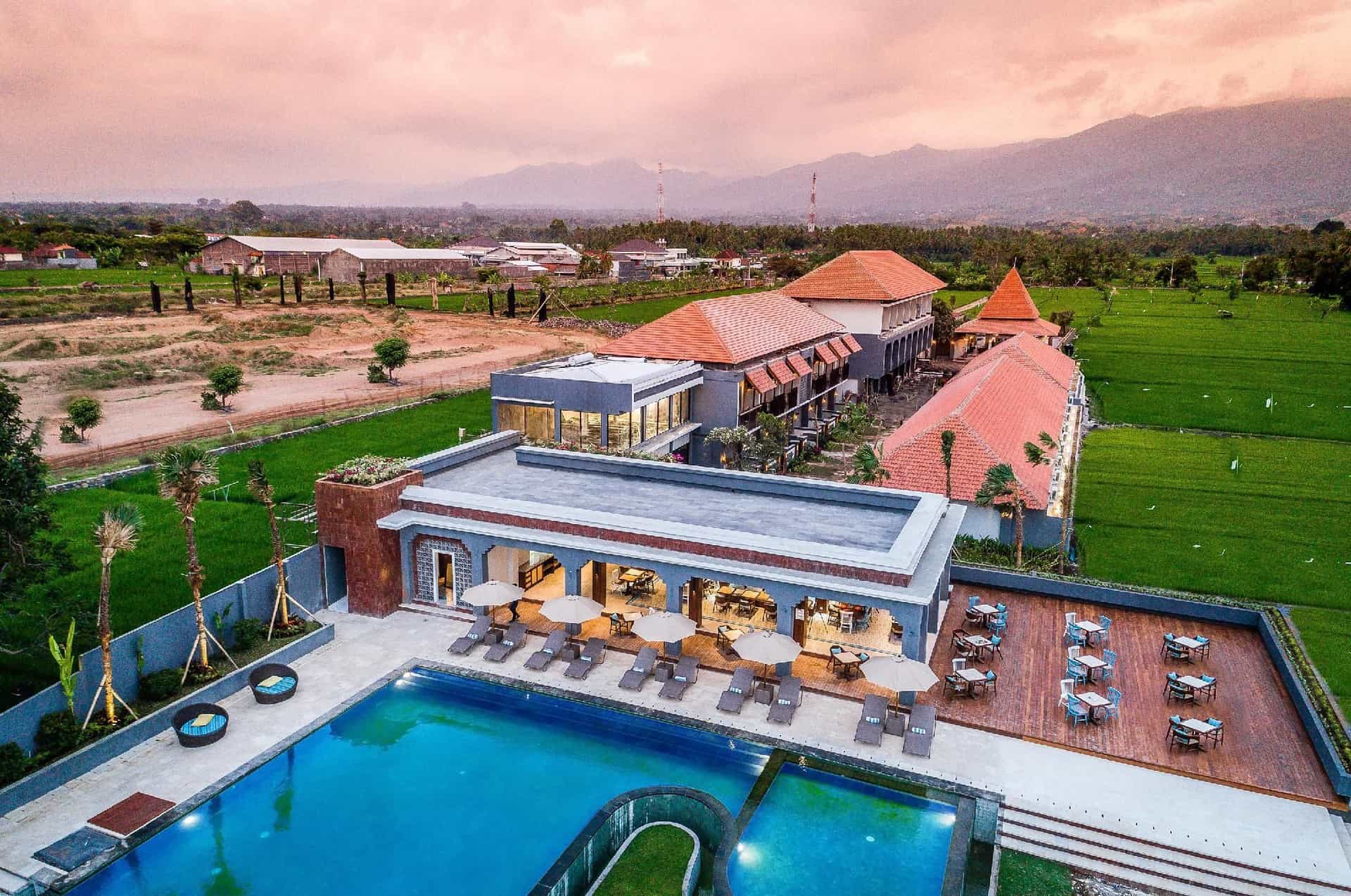 Lovina Beach Club and Resort