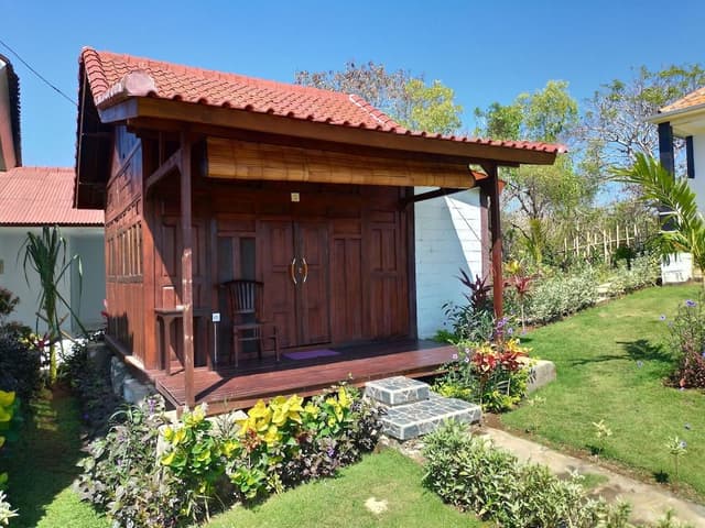 Superior Bungalow