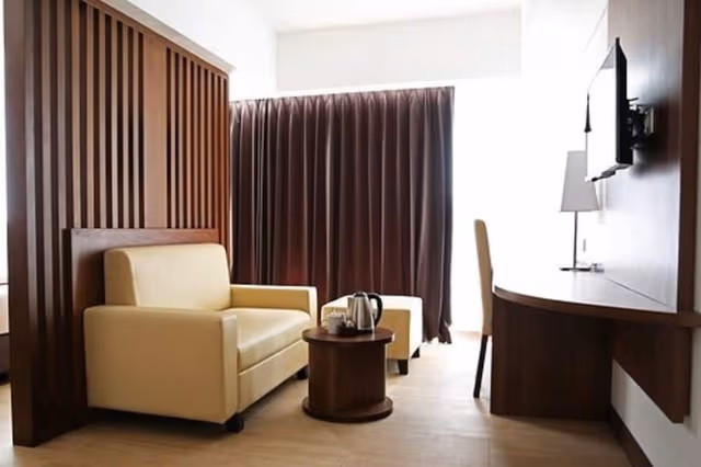 Suite, 1 King Bed