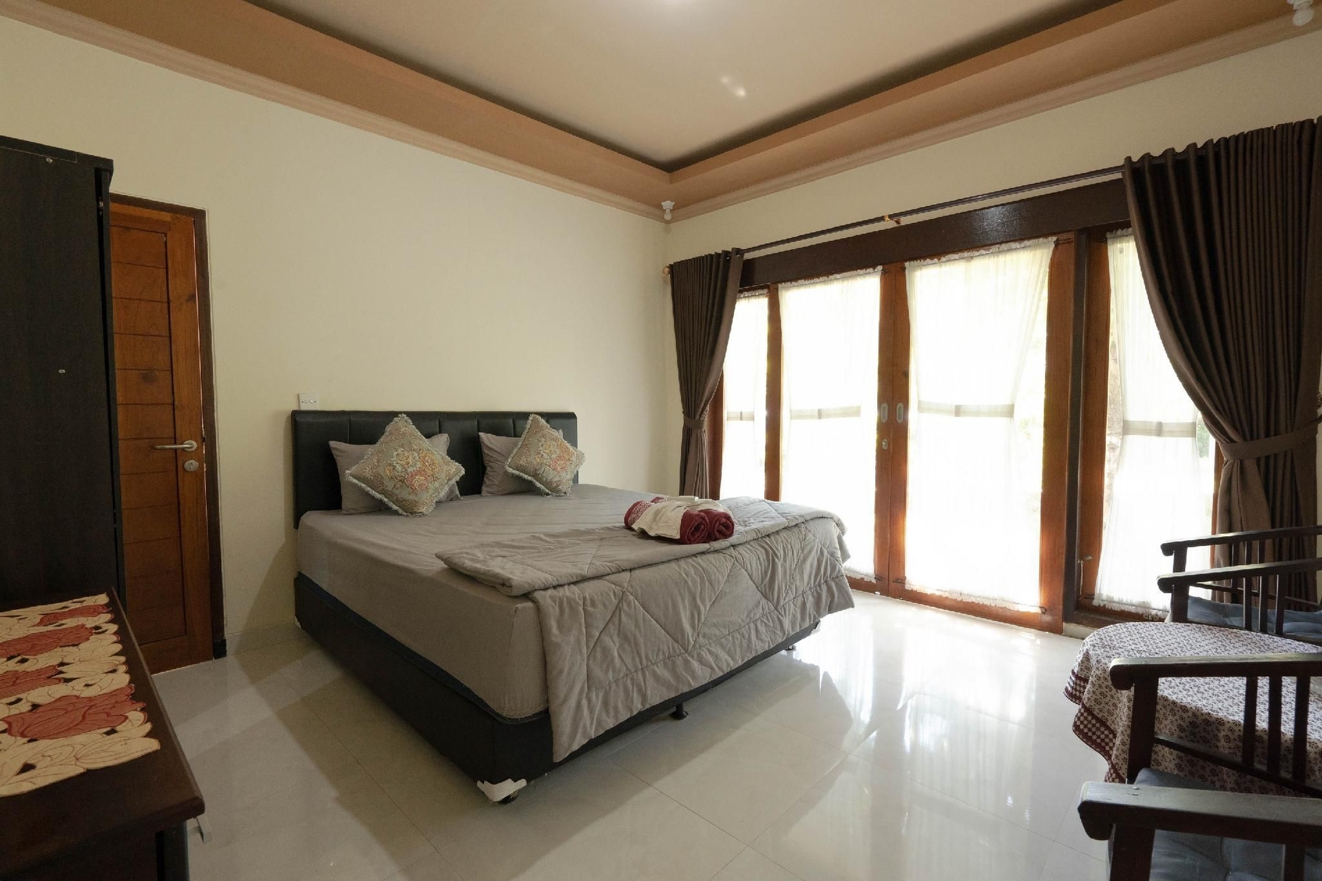 Calm Haven Villa with Amabela Garden Lovina Mitra RedDoorz2