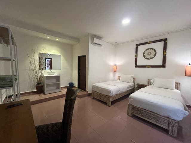 Deluxe Twin Room