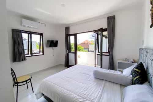 Kana Guest House Mitra RedDoorz Kana Guest House Mitra RedDoorz