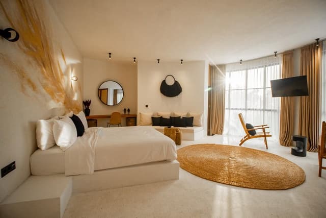 2 Bedroom Villa with Private Pool