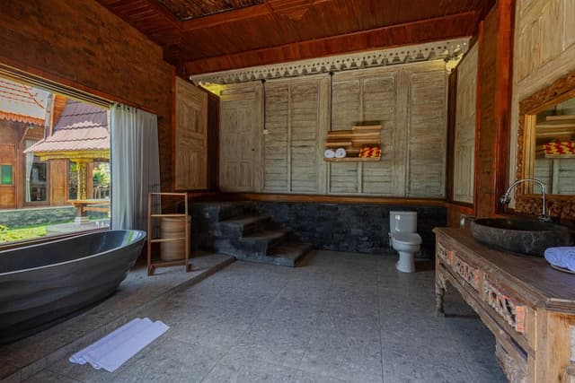 Deluxe Bungalow