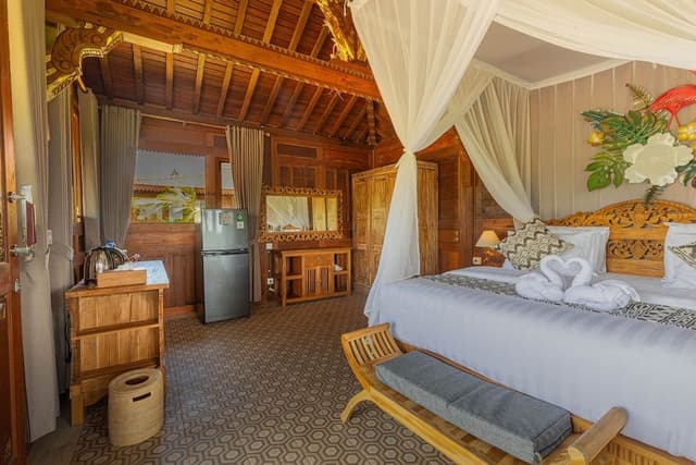 Deluxe Bungalow
