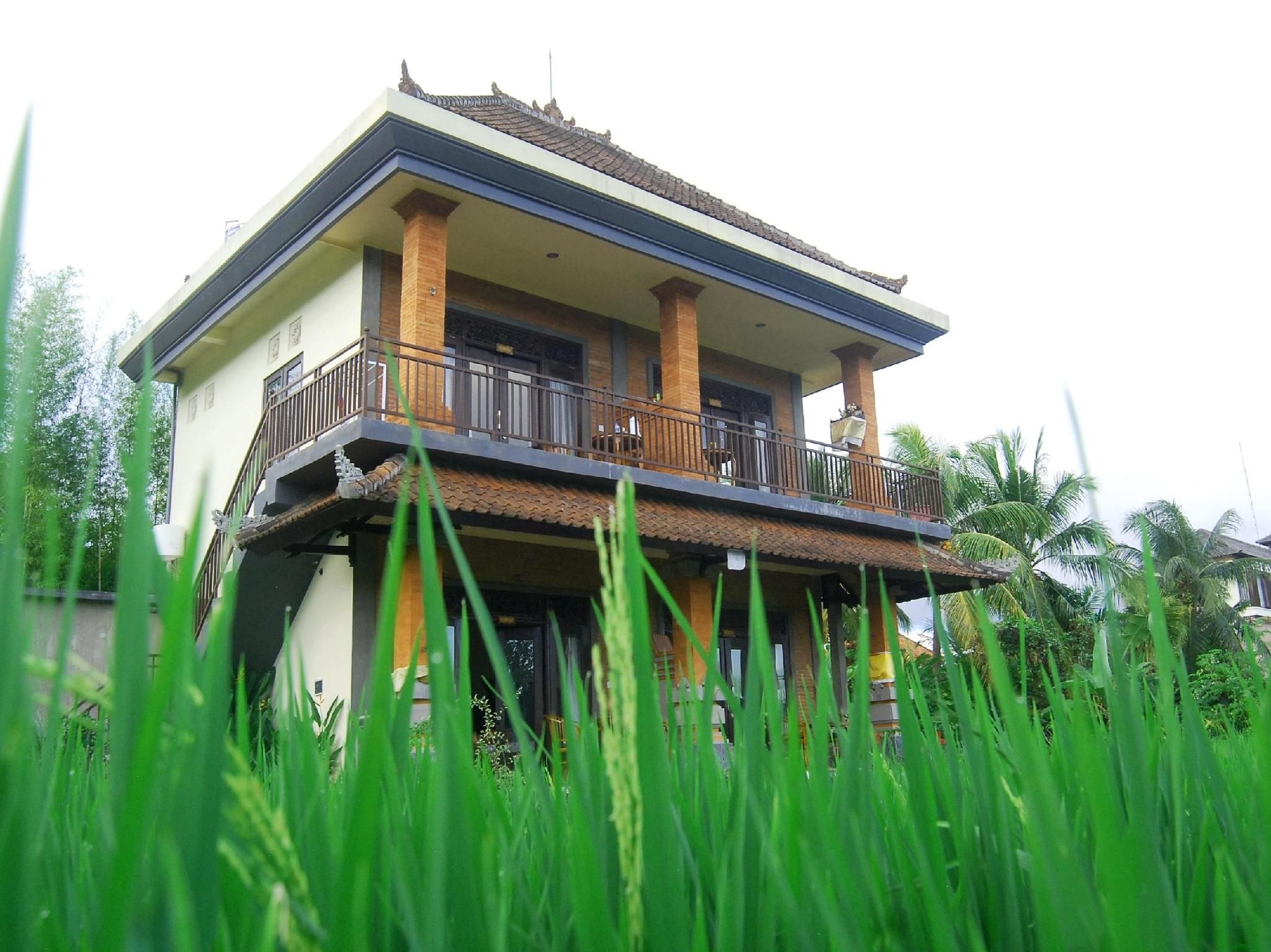 Adi Santia Bungalows4