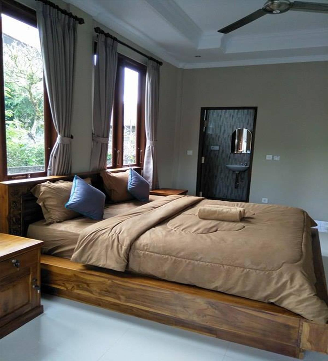 ลัคกี้ แฟมิลี คอตเทจ (Lucky Family Cottage)1