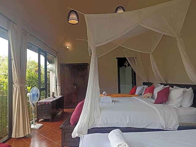 Grand Villa