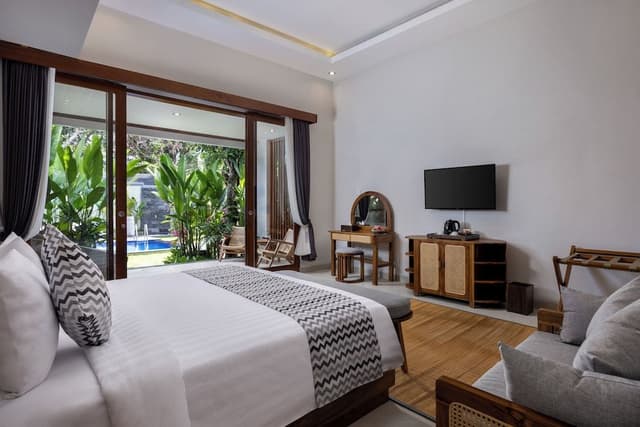 Grand Premier Room