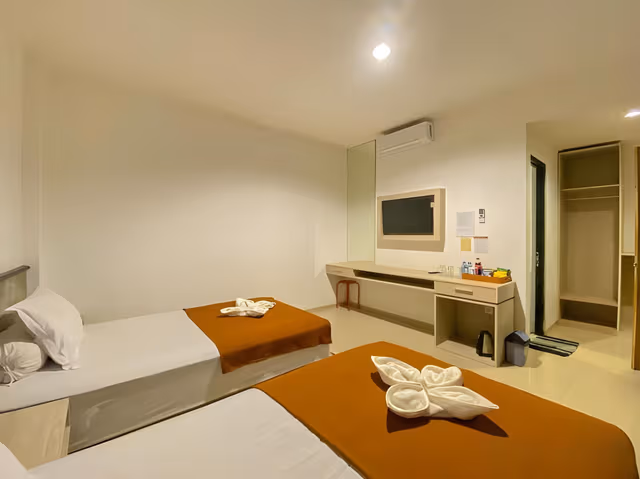 Superior Twin Room