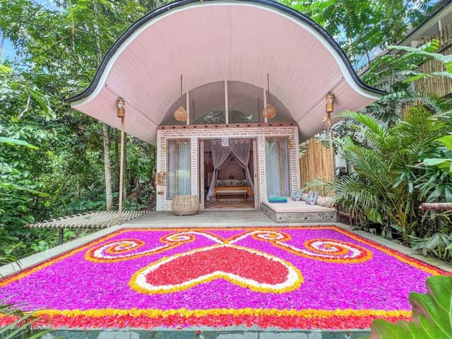 One Bedroom Villa with Hammock