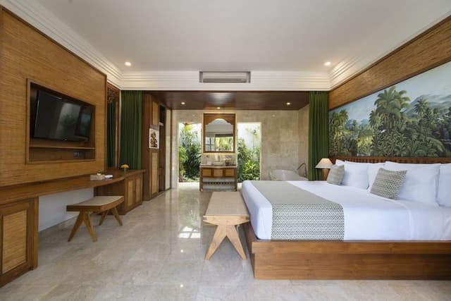 Club Room