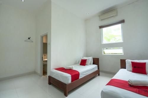 Florent Guest House2