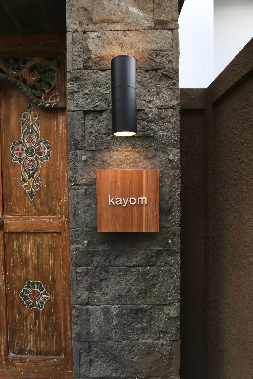 Kayom Rooms0