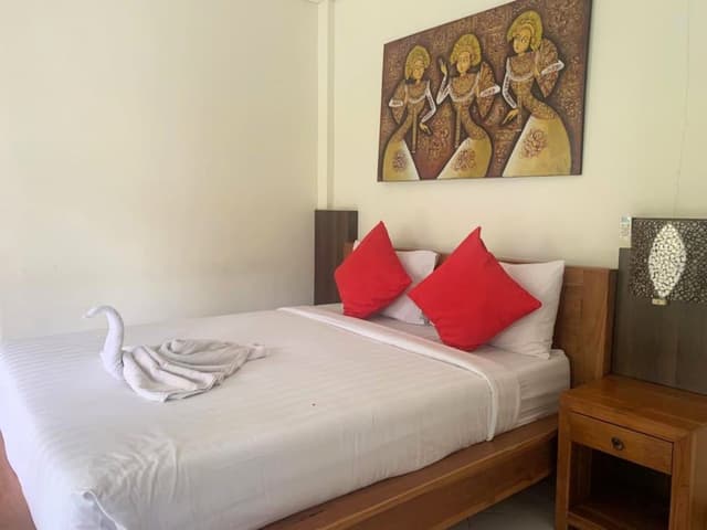 Deluxe Double Room (AC)