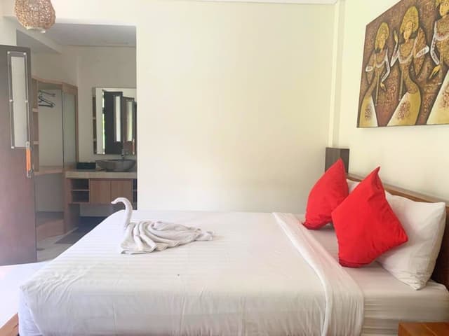 Deluxe Double Room (AC)