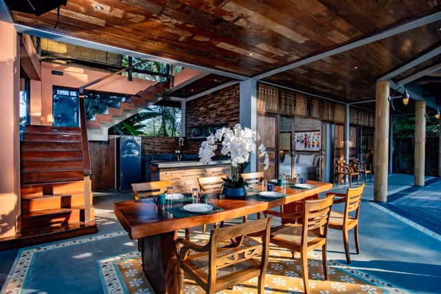 Three-Bedroom Villa with Private Pool and Rice Field View