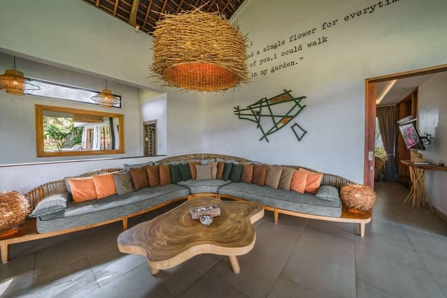 3 Bedroom Luxury Pool Villa Paddy View