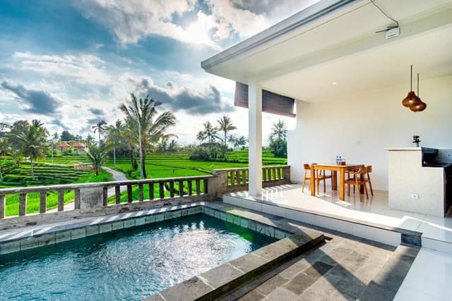 Pool Villa