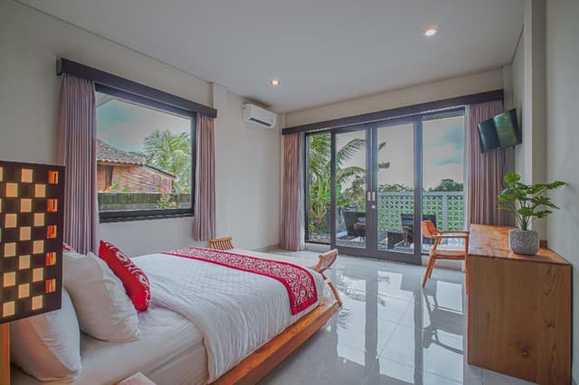 Rice Field View Family Villa