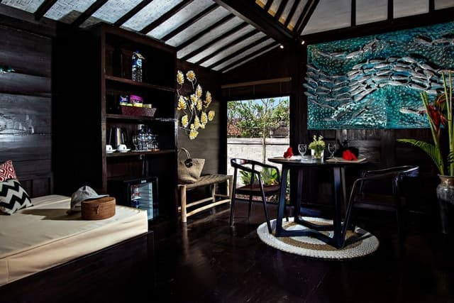 Grand Villa