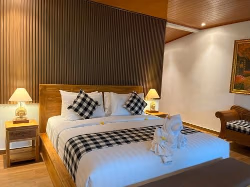 Deluxe Suite