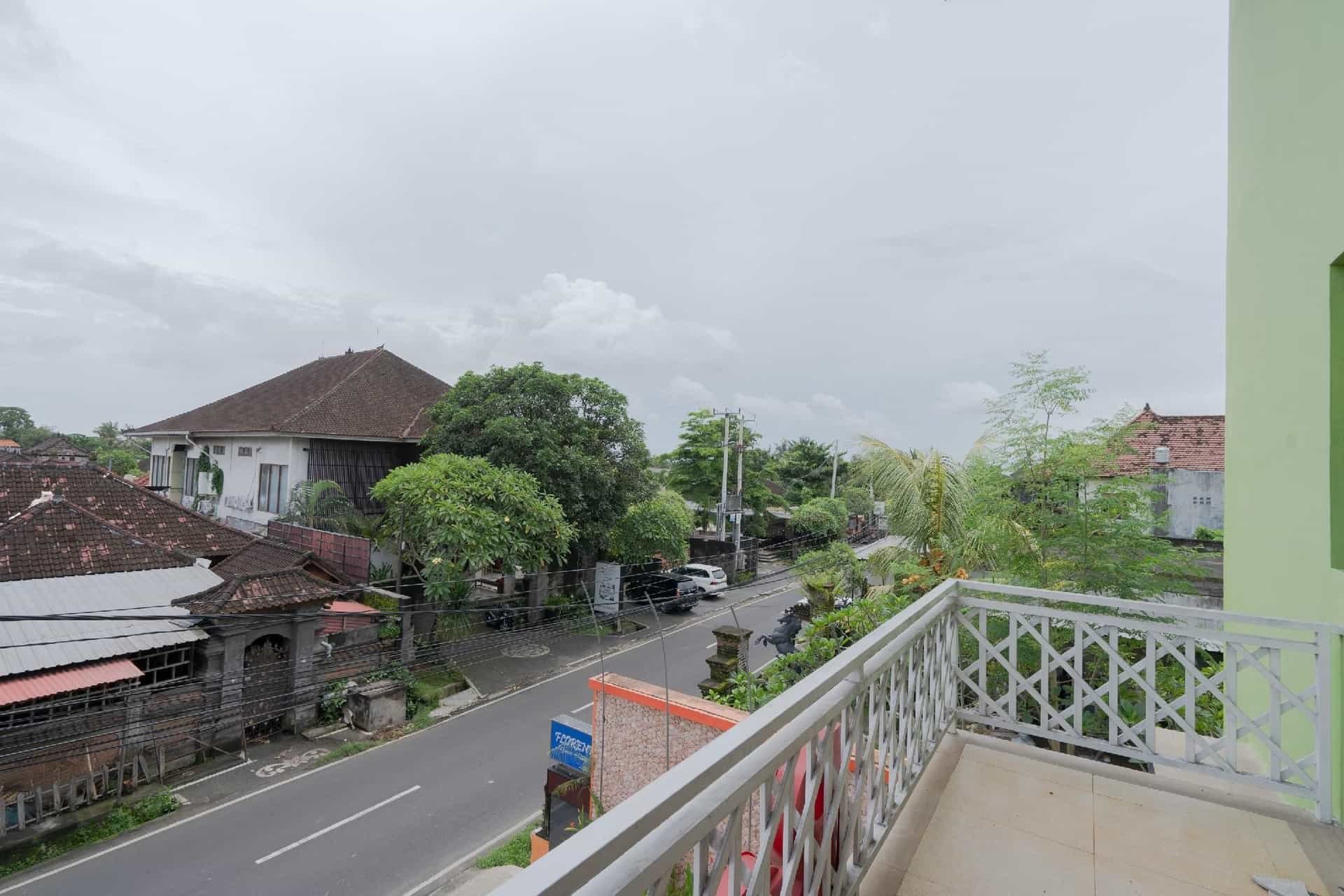 RedDoorz near Ubud Village RedDoorz near Ubud Village