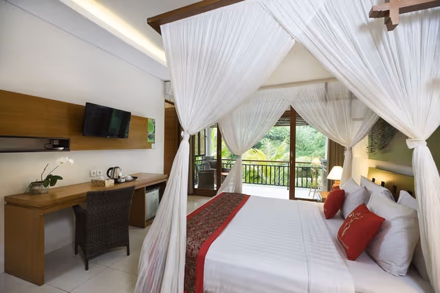 Deluxe Room, Garden View