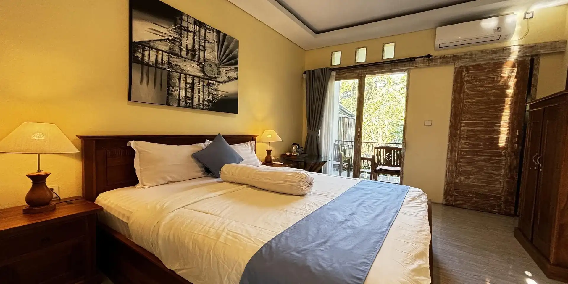Giri Krisna Guest House Giri Krisna Guest House