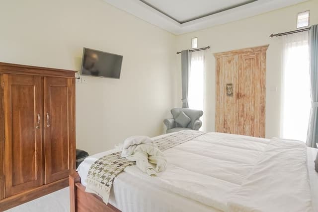 Deluxe Room Balcony with Jungle View