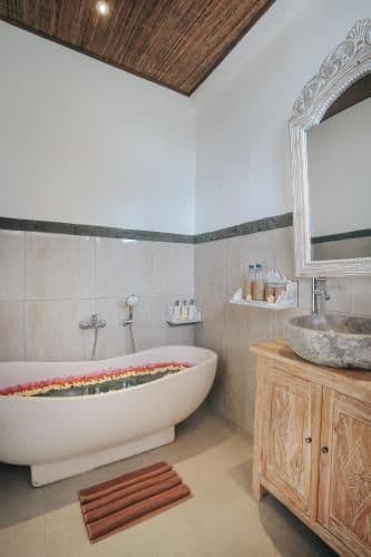 Deluxe Suite Balcony