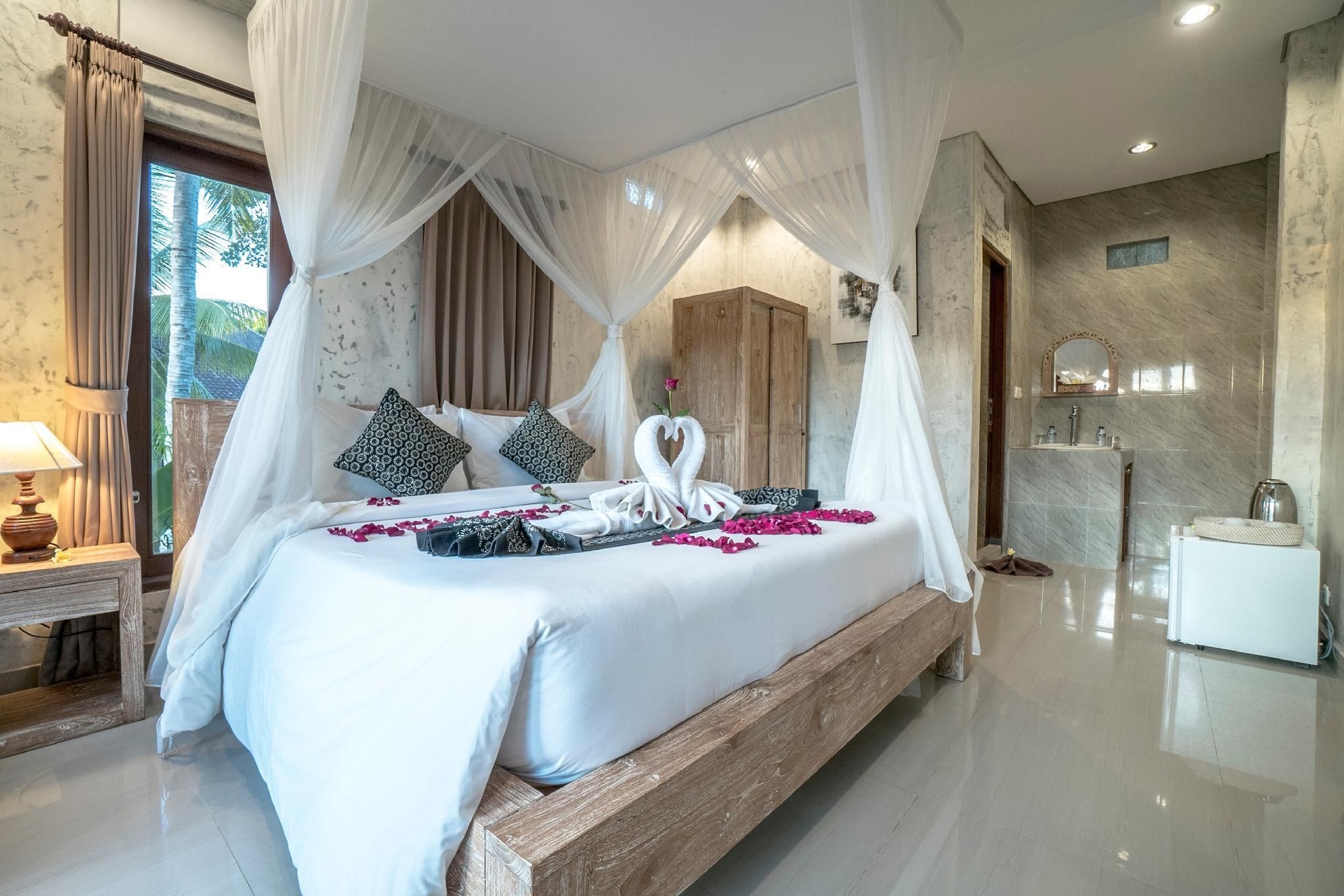 Adi Bisma Inn3