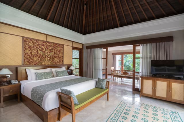 Royal Pool Villa