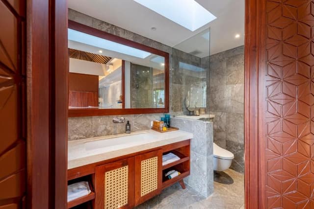 Royal One Bedroom Ricefield View Villa with Private Pool and Jacuzzi
