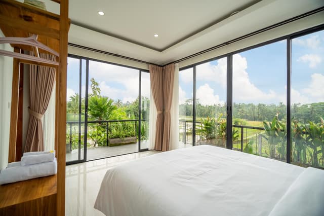Rice Field View Private Pool Villa